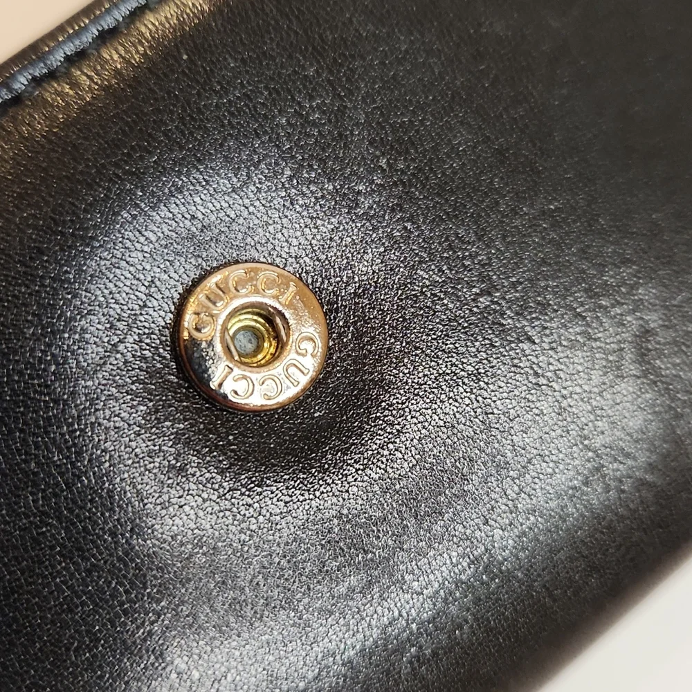 Authentic Gucci 6 Key Case